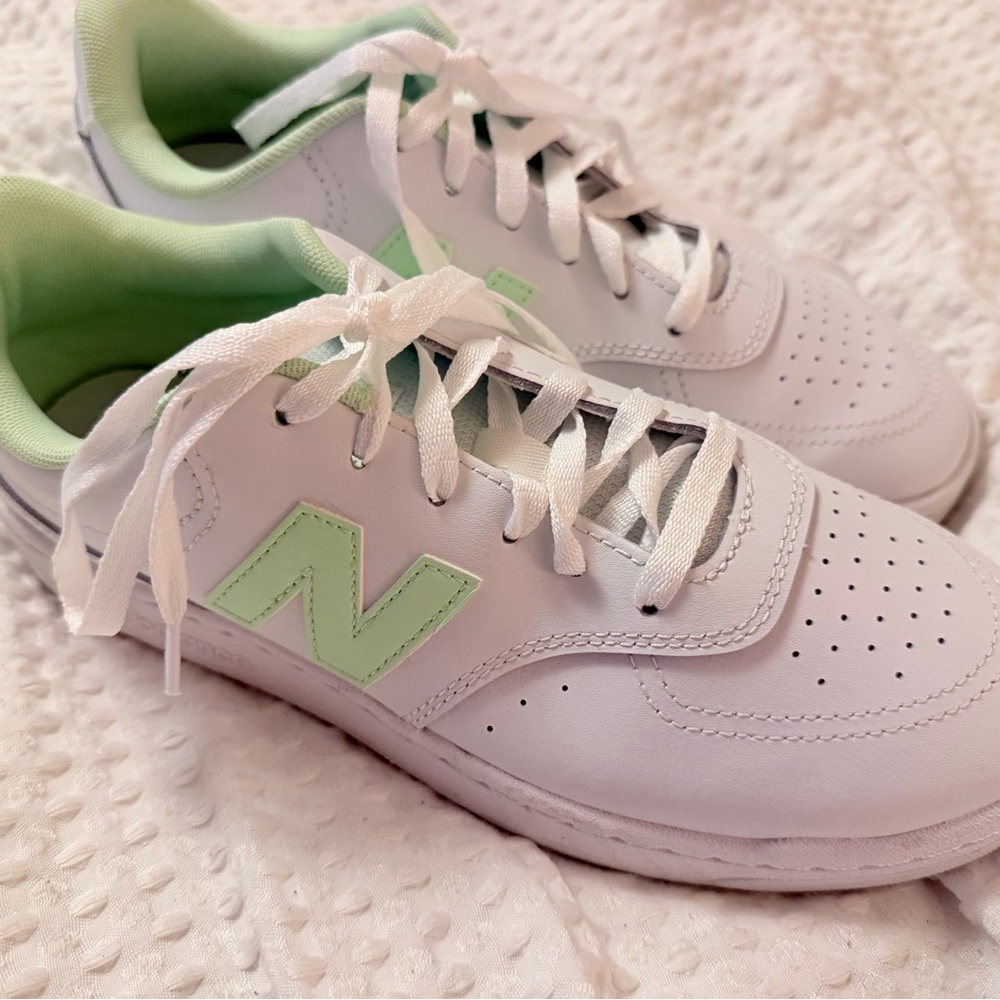 New Balance White and Mint Sneakers